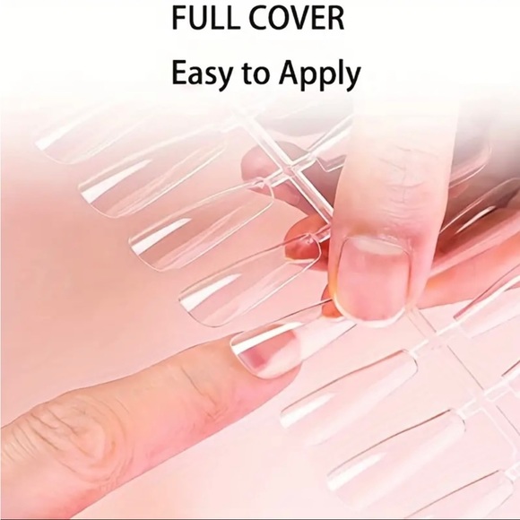 Press-On Nails with Epic Nail Art (Nail Glue Included!) - Picture 3 of 4